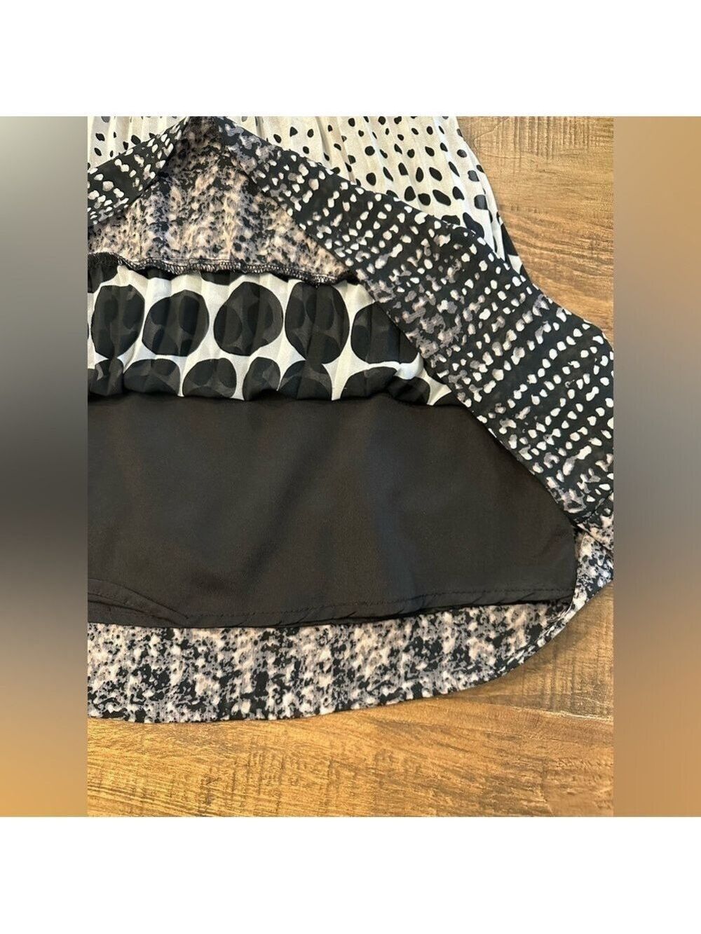 Mystree Pleated Skirt Polka Dot Print Size Small Looks brand new White Black - Picture 5 of 16